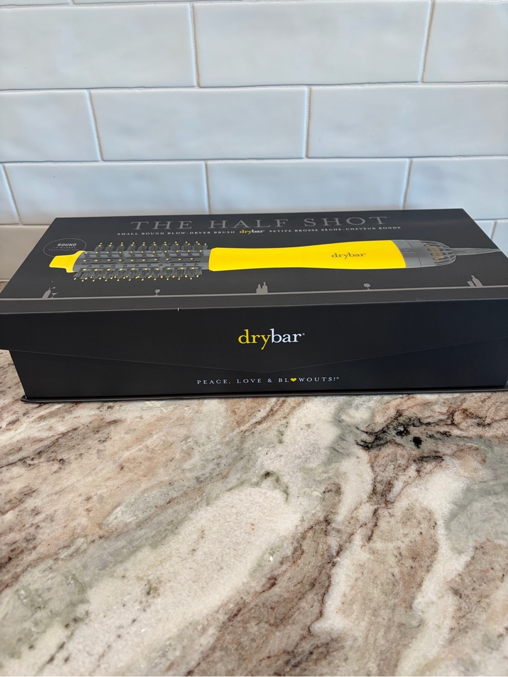 Drybar The Half Shot Blow Dryer Brush 1100W Yellow Round - Picture 4 of 7